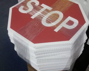 Corrugated Signs corrugated stop signs yard signs e1570545119300 300x239 custom corrugated stop signs